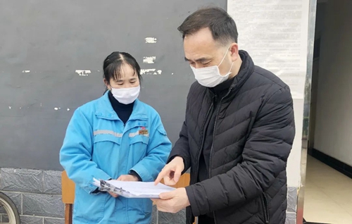 周金平先后到楚星公司、松滋肥業(yè)、實訓基地和股份公司檢查疫情防控工作(圖1)
