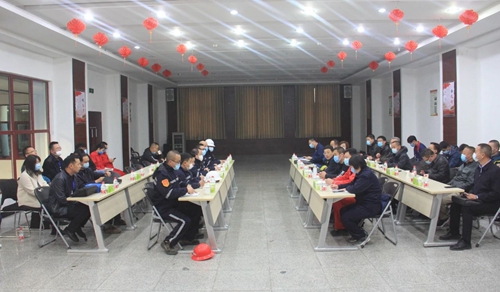 國(guó)務(wù)院安委辦?；分攸c(diǎn)縣專(zhuān)家組到新疆天運(yùn)開(kāi)展安全生產(chǎn)指導(dǎo)服務(wù)工作(圖3)