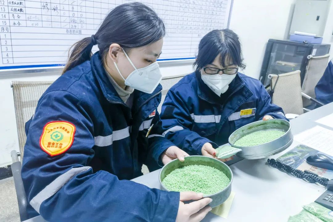 再添新成員！股份公司聚谷氨酸二銨成功下線(圖3)