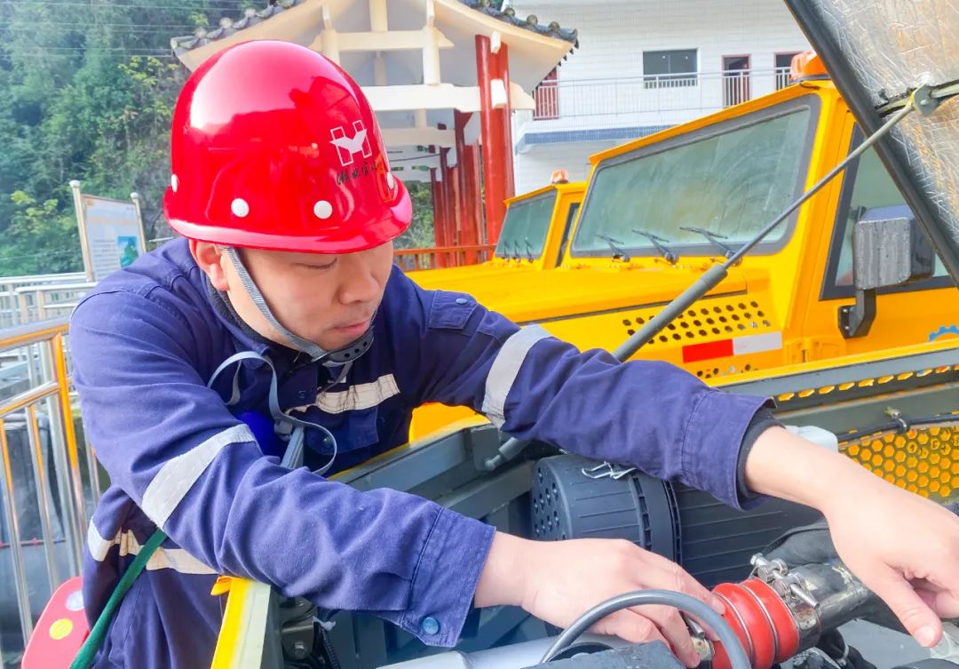 【宜化榜樣】宜化礦業(yè)余鵬程：不遺余力，用匠心書(shū)寫(xiě)奮進(jìn)青春(圖3)